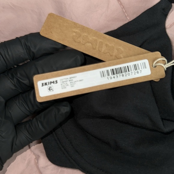 Skims Bra - Picture 4 of 6